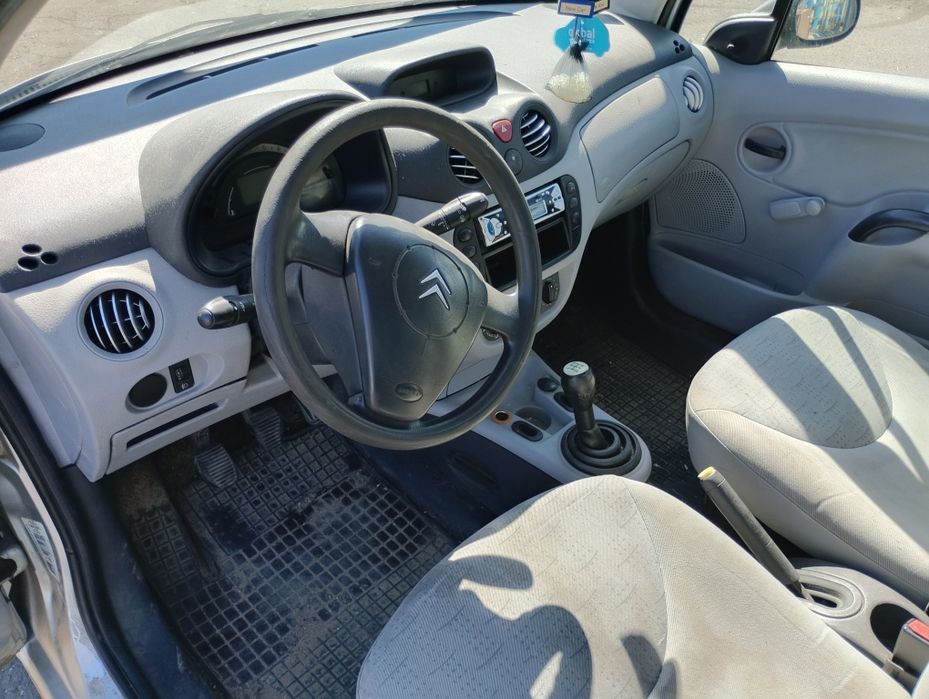 Citroen C3, 2003r, 1.1 - na części.