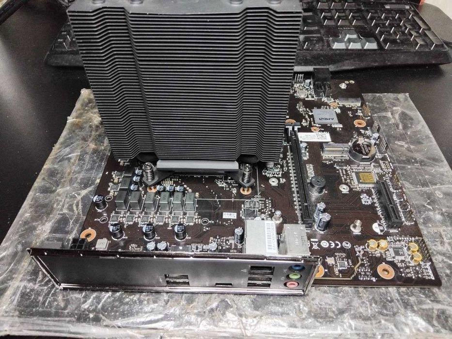 Комплект AM4 b550 + Ryzen 5 3600 + 16Gb + Кулер.: 7 247 грн ...