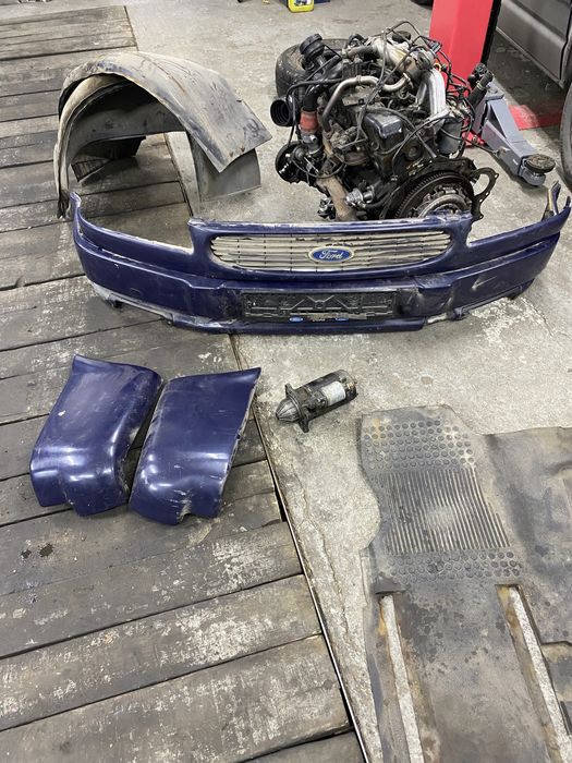 Кондиционер радиатор Форд Транзит трубки компрессор