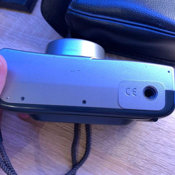 Плівковий фотоапарат Carena Data AF Super Zoom 70
