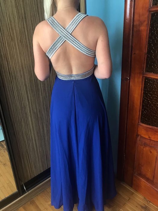 Вечірня довга сукня