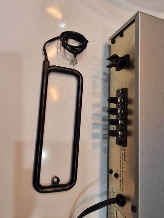 Radio Onkyo modelo T-22 FM/AM Japão