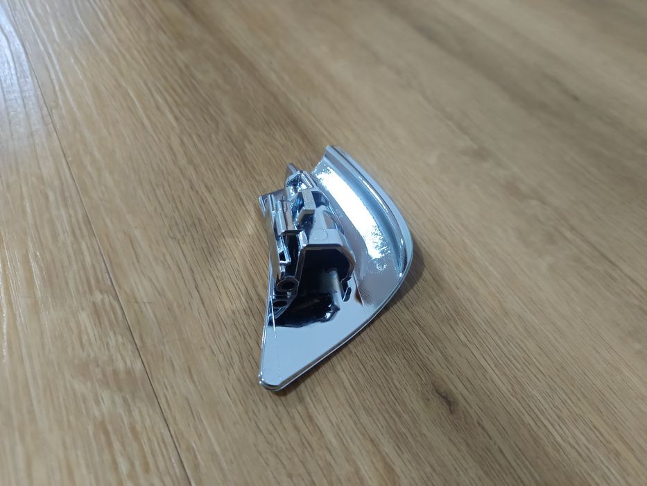 Puxador Banco Mercedes W207