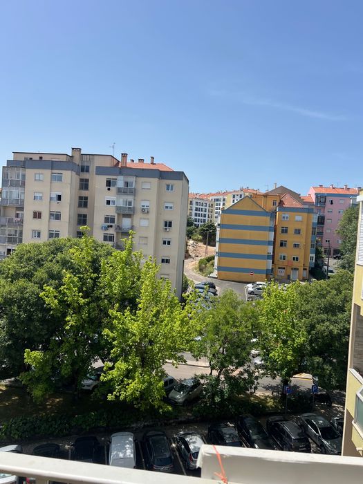 Apartamento t2| á venda| reboleira |amadora