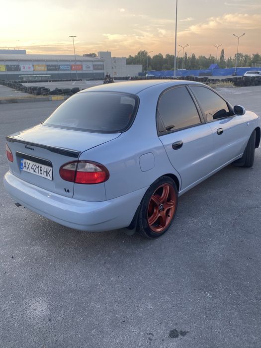 Продам заряженый ланос