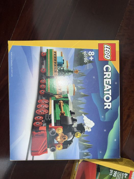 Vendo varios conjuntos lego