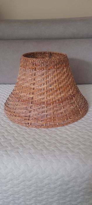 Abażur do lampki wiklina.