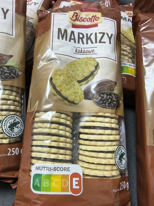 13 x Markizy o smaku kakaowym firmy Biscotto