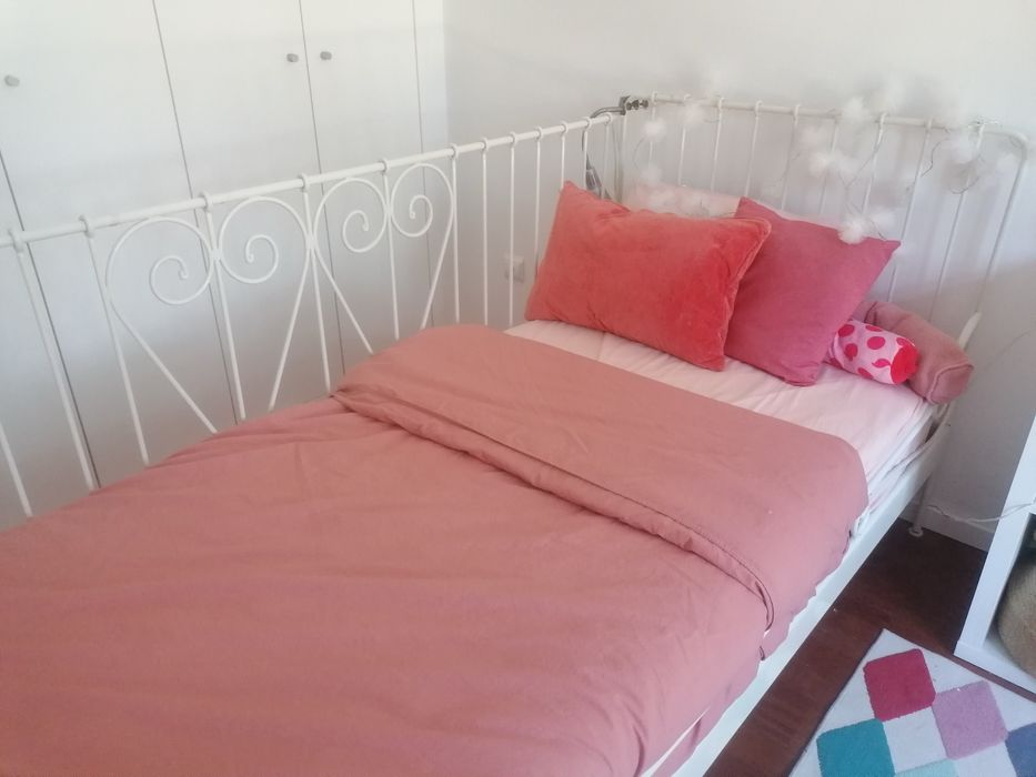 Cama , colchao e estrado ikea 90x200