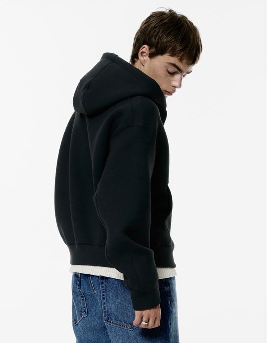 Sweatshirt com capuz