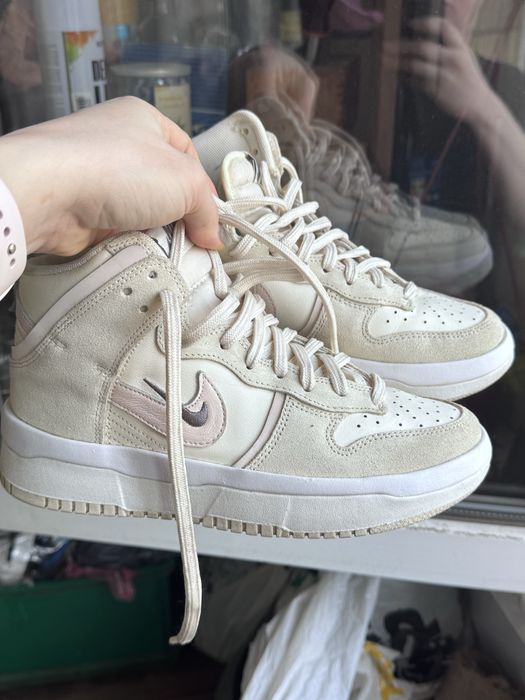 Кросівки жіночі найк