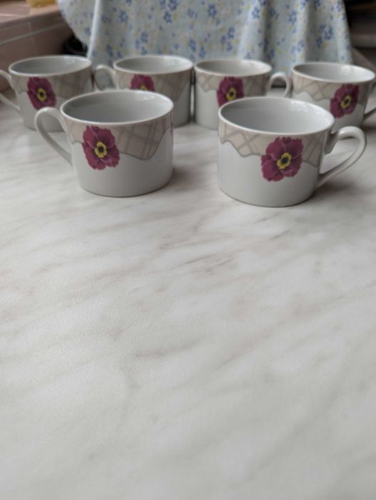 Filiżanki nowe porcelanowe poj. 0,2 l. - 6 szt. kpl.