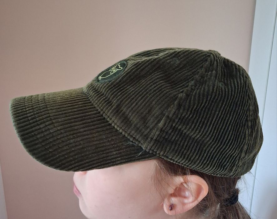 Czapka z daszkiem, bejsbolówka.