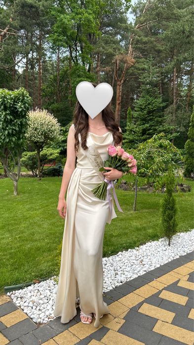 Святкова  атласна сукня на випускний/весілля/день народження