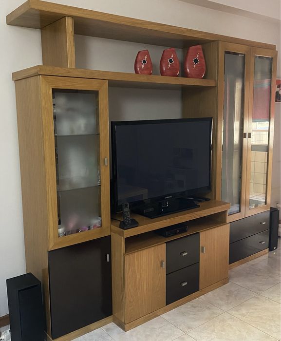 Móvel de Sala + Mesa de centro + Sapateira