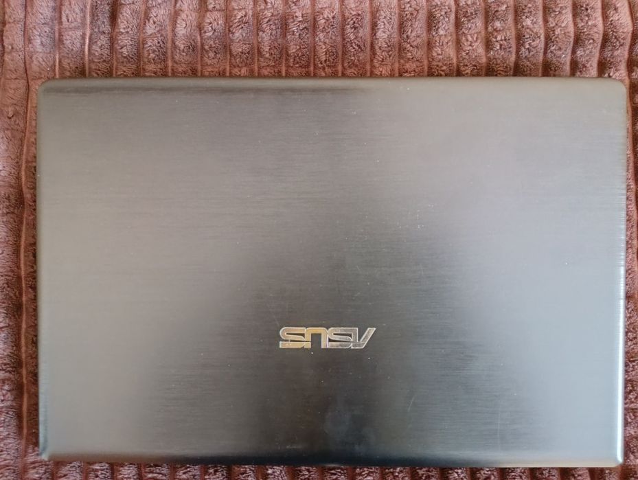 Ноутбук від Asus