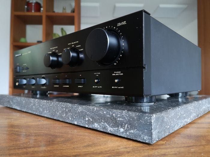 Pioneer A-445 - Estado como novo