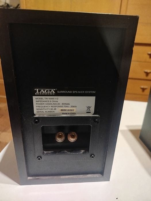 Obudowy głośników surround