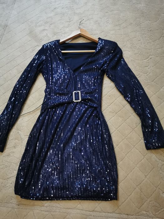 Sukienka granatowa cekinowa sylwester 36