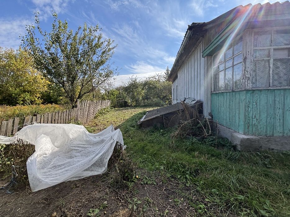 Продам будинок в центрі міста