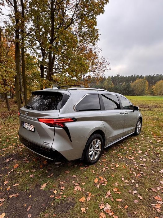 Toyota Sienna