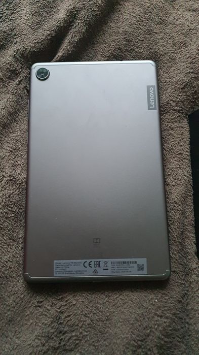 tablet Lenovo M8 LTE idealny stan YouTube bez reklam