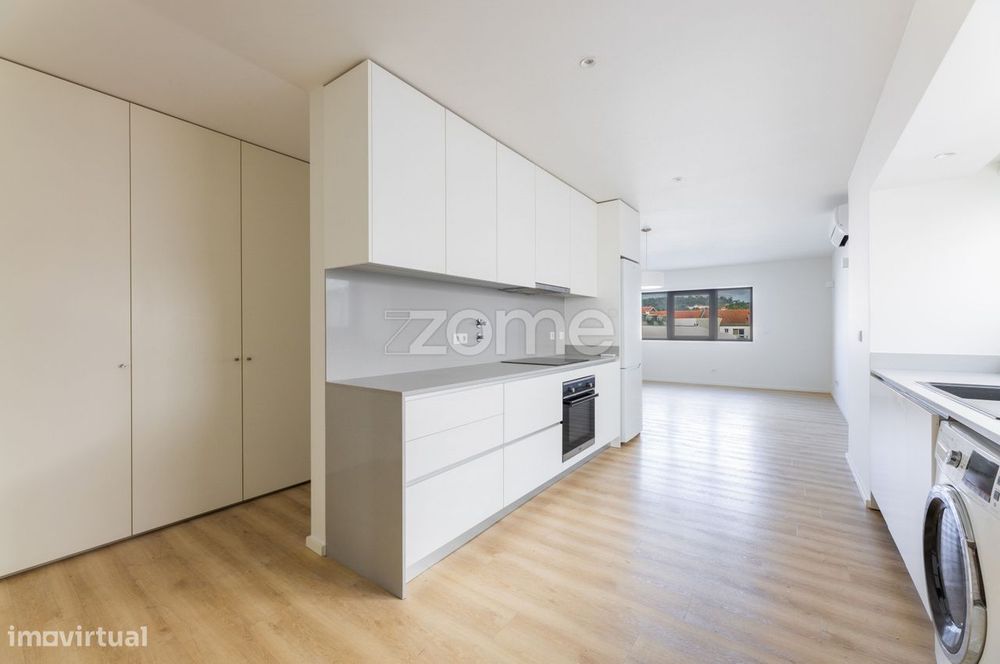 Apartamento T2 para arrendamento em São Vicente - Braga