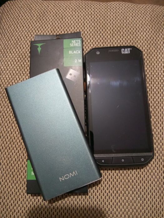 Противоударный / Защищённый смартфон Cat S31