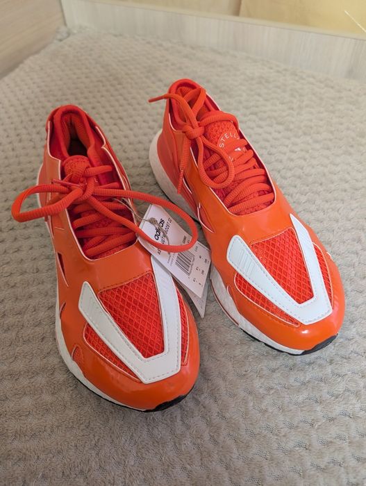 Жіночі помаранчеві кросівки кроссовки adidas by Stella McCartney Ultraboost 22 39р