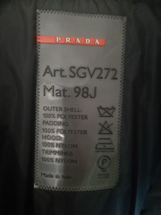 Parka prada homem excelente para frio e chuva