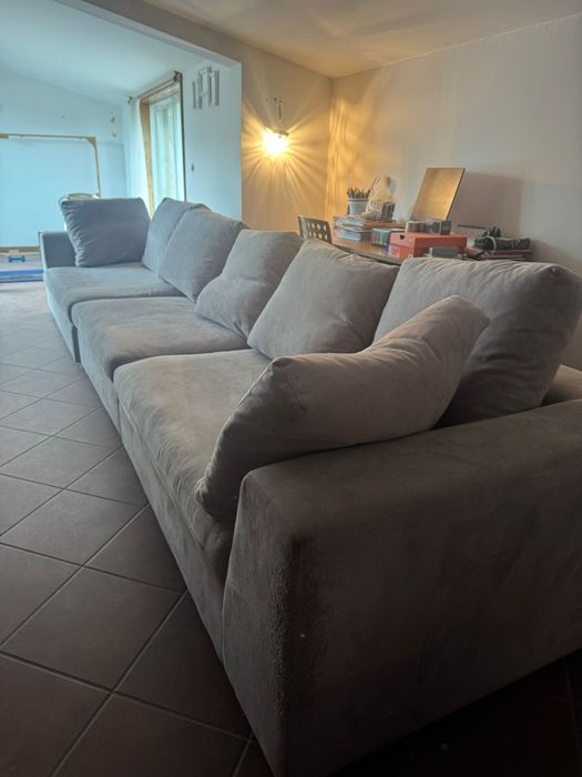 Sofá com vários módulos