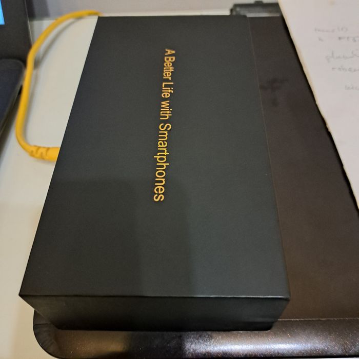 smartfon 7,3" S25 Ultra pamięć 22 + 1TB, gold