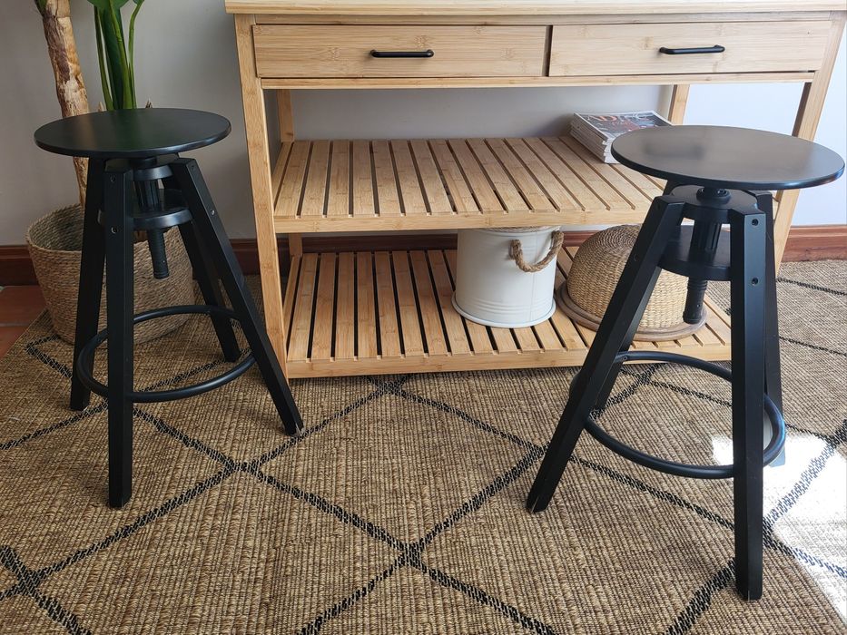 aparador, mesa, ilha, consola  louceiro balcão, bancos altos, rustico