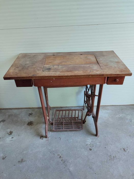 Máquina costura Singer