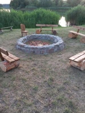 Domek nad jeziorem