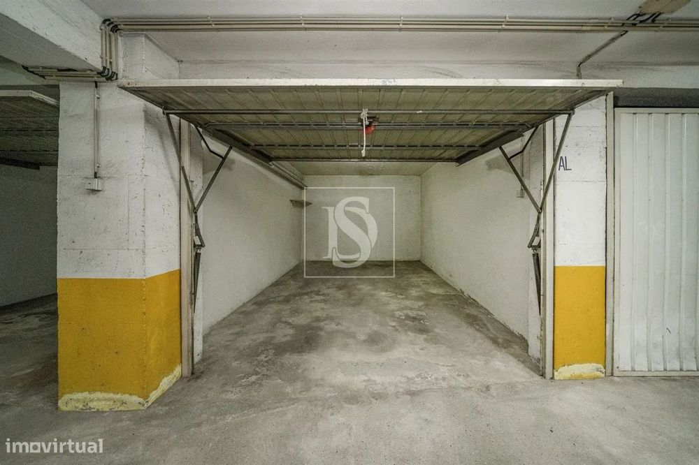 T2 com suíte, varanda e garagem | Benguiados, Vila do Conde
