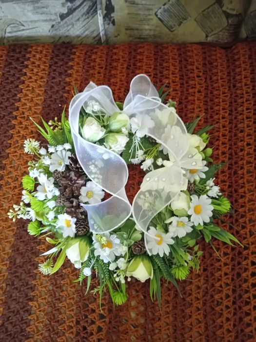 Wianek wiosenny 28 cm