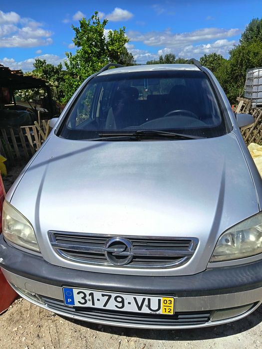 Opel Zafira A motor 2.2  125 CV  avariado