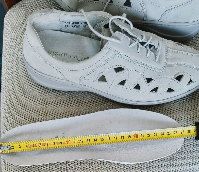 Wygodne buty  na lato Waldlaufer 41,5