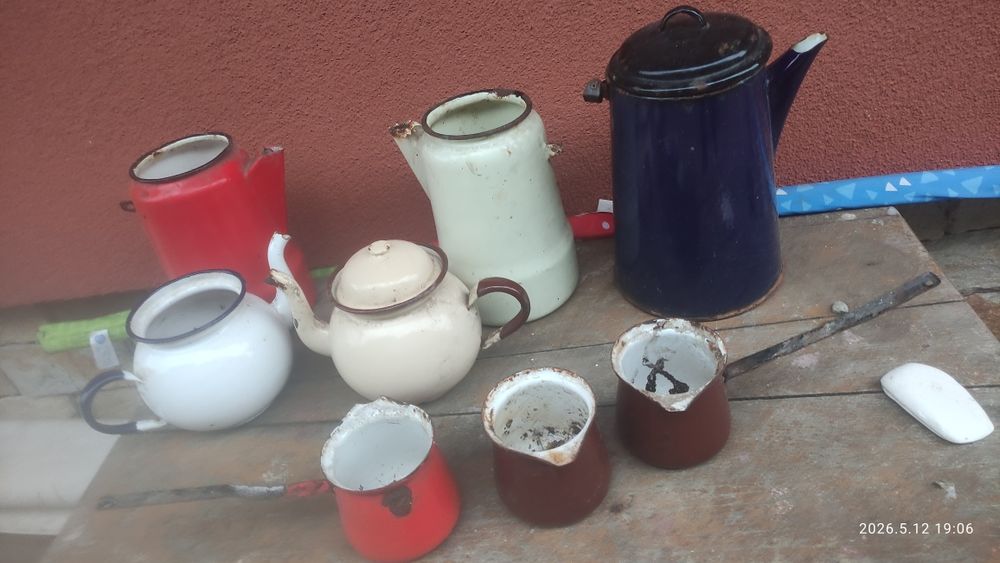 Czajniczki do ogrodu  ozdoby