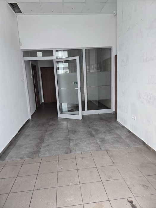 Lokal użytkowy * wynajmę * centrum miasta * dwa wejscia * 176 m2