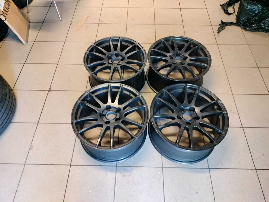 felgi 18 cali Alutec Mosser 5x114,3 Toyota Kia Hyundai i inne + CZUJNIKI