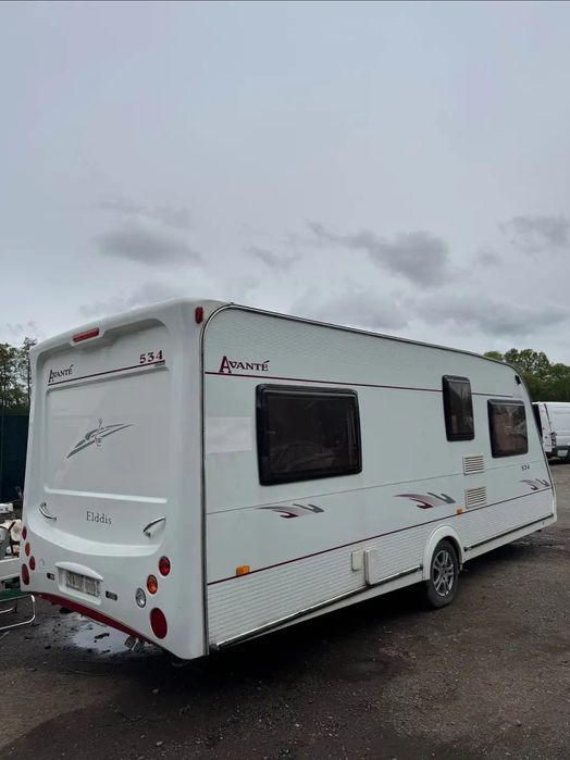 Caravana 4  dormidas com quarto de casal