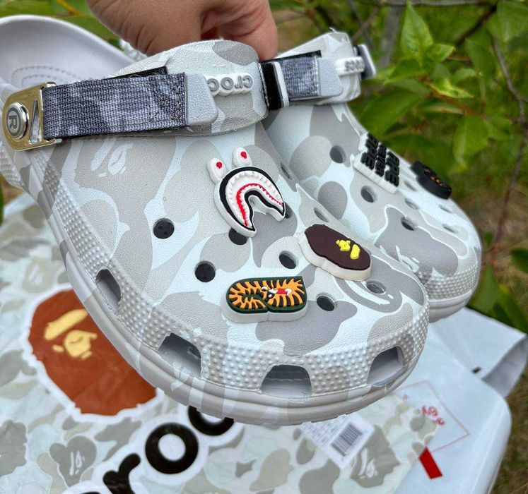 Крокси чоловічі Crocs x BAPE Classic Clog 39 розмір на стопу 24.5-25.1 см ТОР 2026