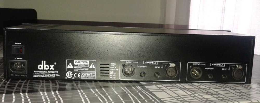 Equalizador Gráfico DBX 231