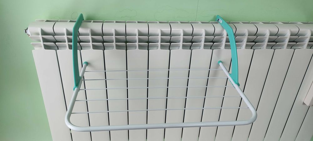 Suszarka do ubrań na grzejnik