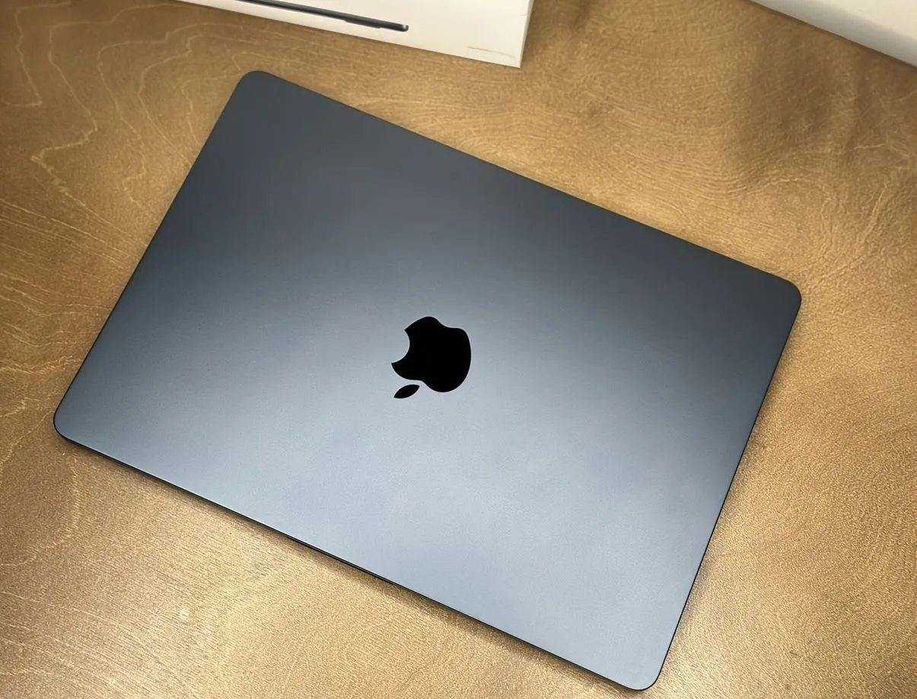 Macbook Air 13 M4 16 256гб