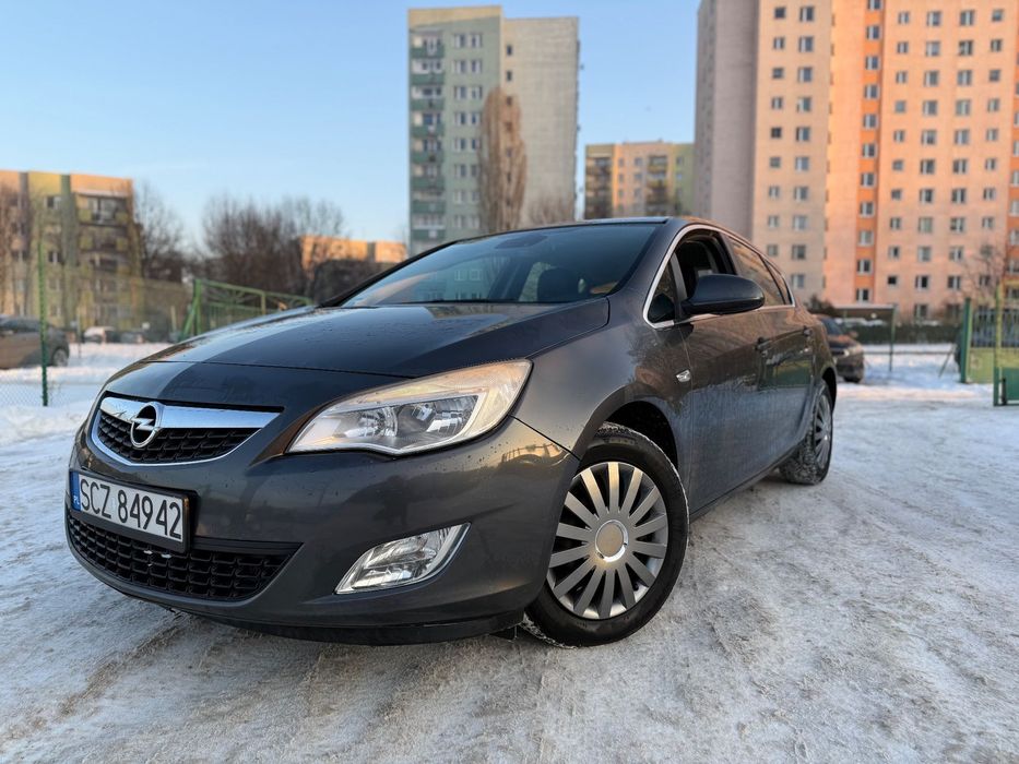 Opel Astra Opel Astra J 1.6 Benzyna Salon Polska Cosmo Nawigacja