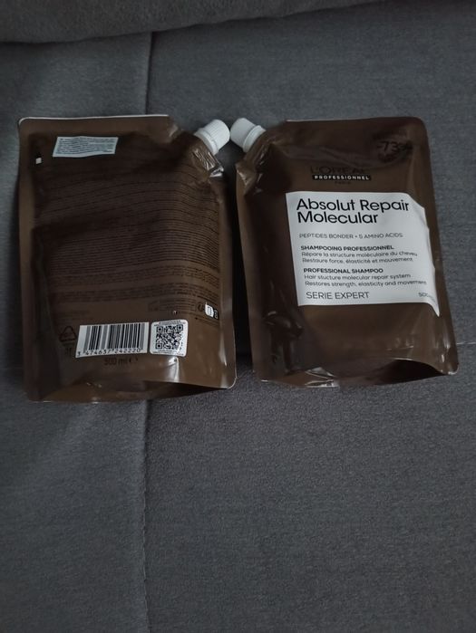 Sprzedam dwa  szampon zapas L'Oreal Absolut Repair Molecular