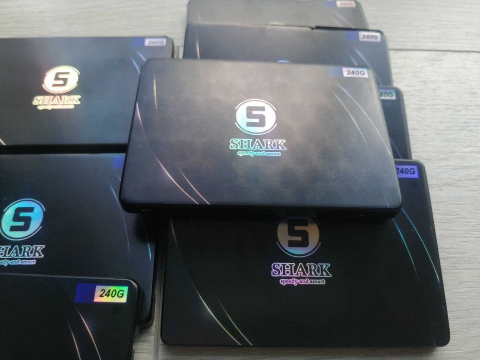 SSD накопичувач SHARK 240G SATA 2.5" 240ГБ 80%+